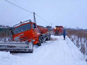 Сломался грузовик на трассе М4? Срочный вызов грузового эвакуатора 24/7